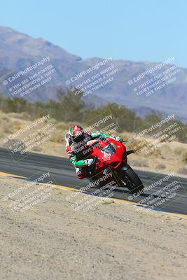 media/Jan-13-2025-Ducati Revs (Mon) [[8d64cb47d9]]/3-B Group/Session 3 (Turn 7 Inside)/